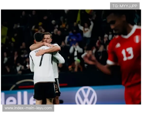 “菲尔克鲁格骨伤缺阵两场,米兰锋线轮换面临调整” “菲尔克鲁格骨伤缺阵两场,米兰锋线轮换面临调整”