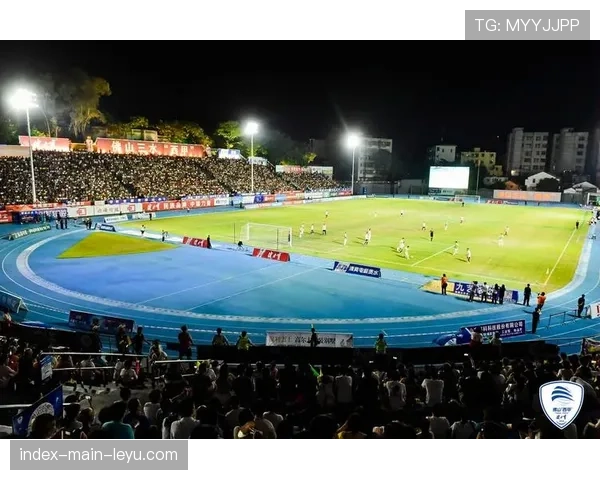 “第二屏幕”经济：调查显示，超过70%的西甲观众在观赛时同步使用手机应用